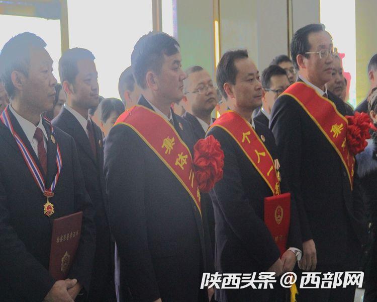 检察行业老同志获得“荣誉章”安康持续打造“生态检察”品牌