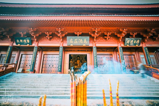 牛首山佛顶宫与古鸡鸣寺,带您朝拜南京牛首山佛顶宫