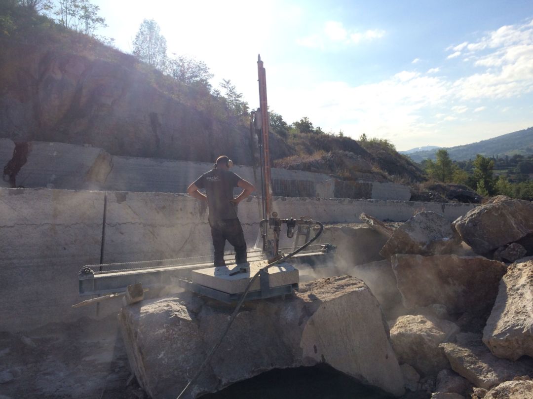 高端公寓烂尾楼,烂尾楼带来的惊喜