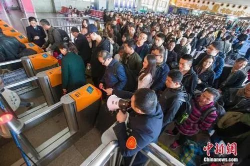 2023年春运首日火车票明日开售吗,今天开售春运首日火车票