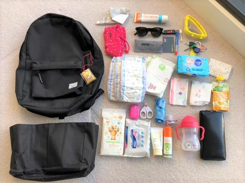 种草母婴好物！来看看别人的妈咪包里都装了些什么……