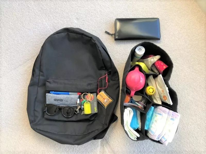 种草母婴好物！来看看别人的妈咪包里都装了些什么……