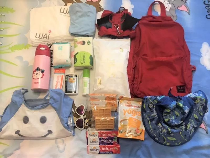 种草母婴好物！来看看别人的妈咪包里都装了些什么……