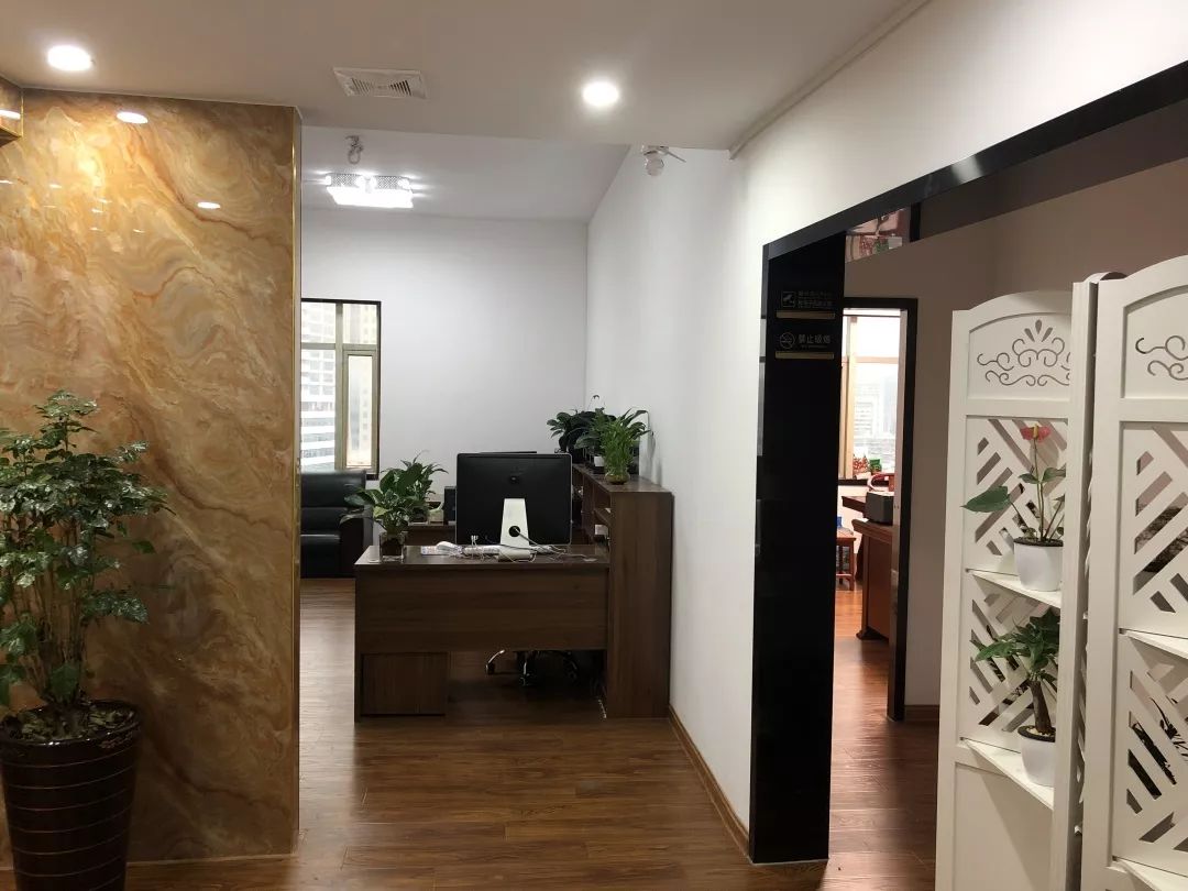 刚买完二手手机，长乐一女孩竟后悔地哭了？