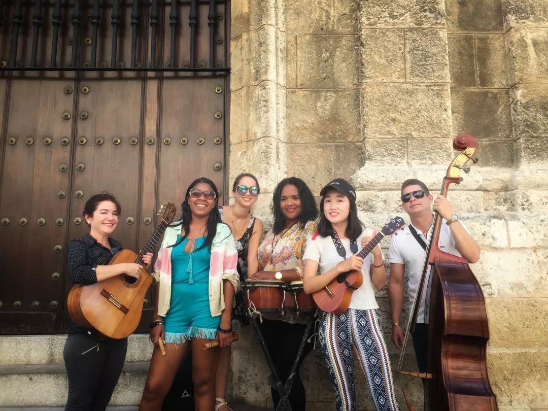 为什么我们总是不能好好相处,为什么我们都选择出国