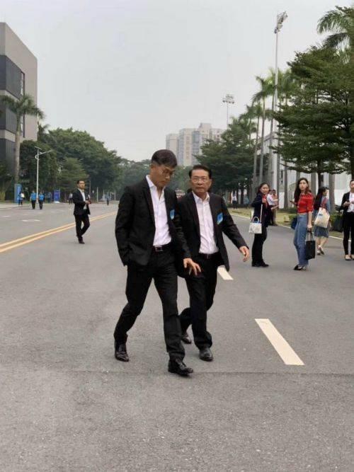 方洪波在美的有多少股份,美的方洪波是人大代表吗