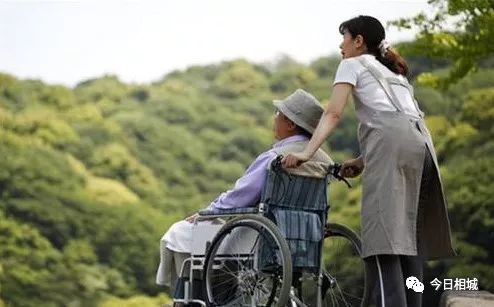 太酷了！相城的爷爷奶奶只需按一个键就有人“随叫随到”