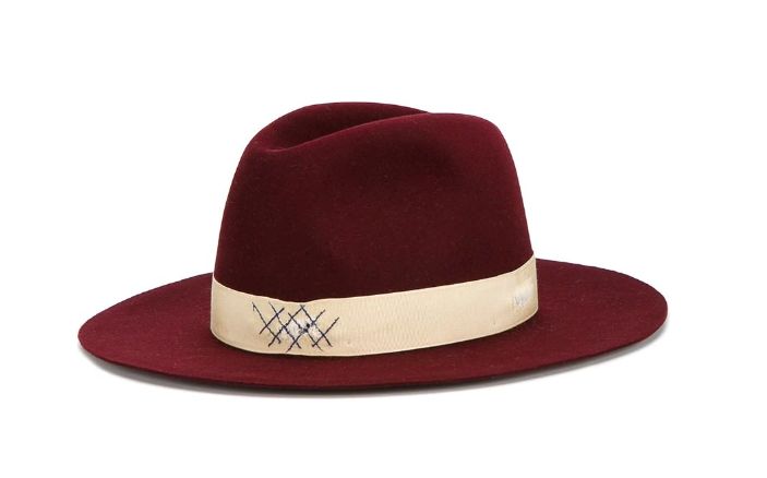 李宇春易烊千玺演绎时代感,易烊千玺穿中国红