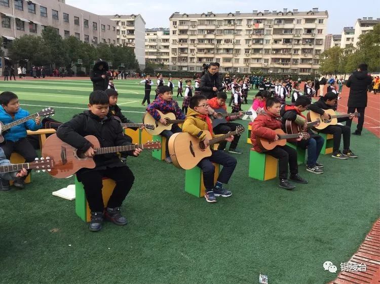 快乐三点半课程费用,快乐三点半篮球课程