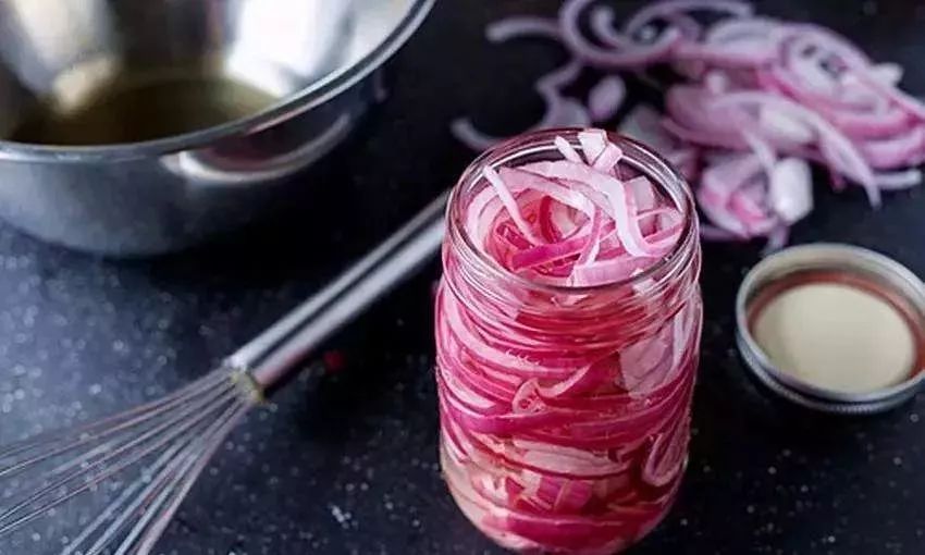 家里盆栽洋葱开花,洋葱盆栽开花