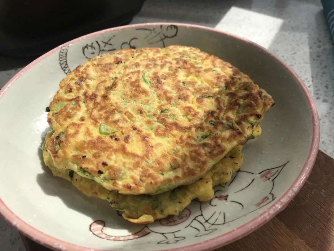 「五块辅食」预防感冒的百香果雪梨汤,让宝宝解解馋,看看是怎么做的吧