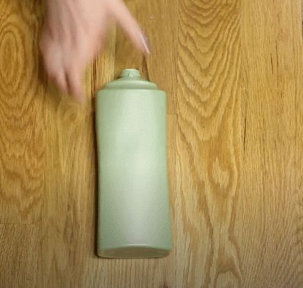 洗发水瓶不要扔，剪两刀放进洗碗池，解决千家万户的*麻大**烦！