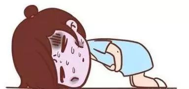 未婚女子形似怀孕7个月，医生发现她肚子里密密麻麻……