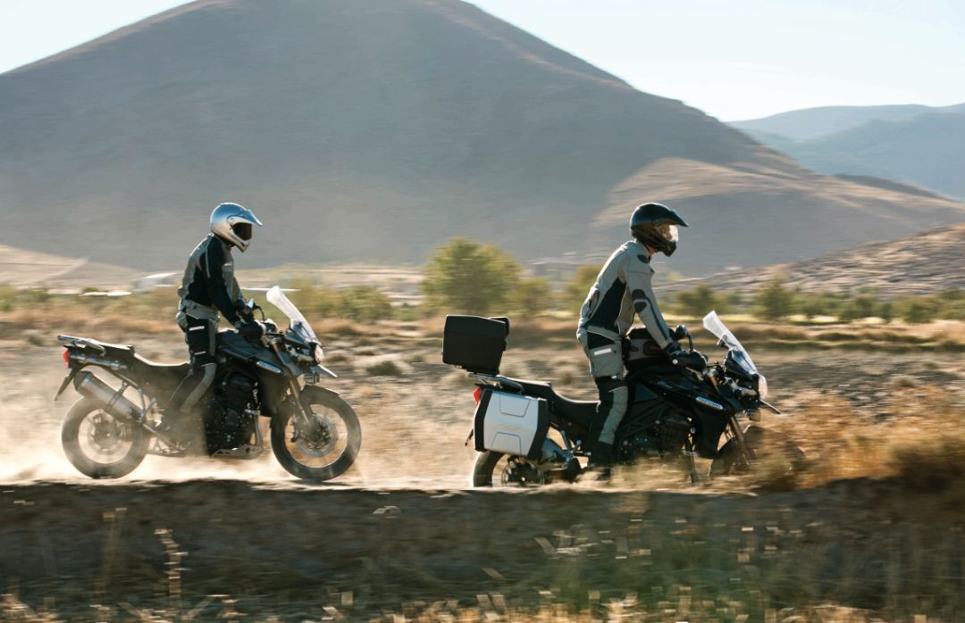 摩托车最重要的安全配置是什么,骑手安全装备