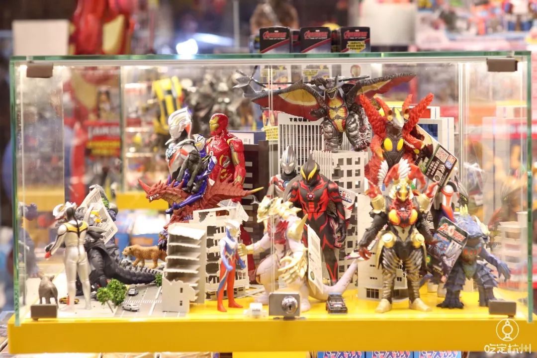 河坊街大型手办店,河坊街动漫