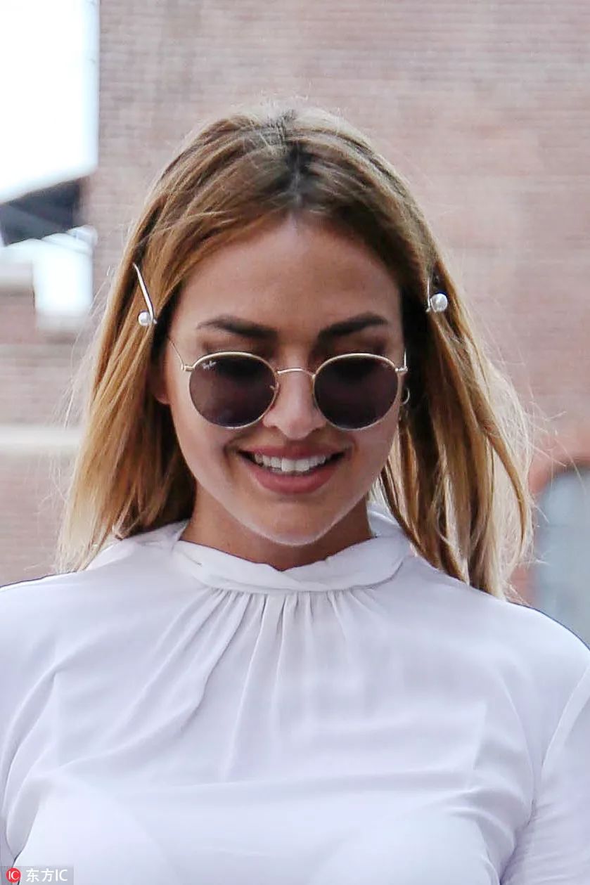 最近很火的珍珠发夹,高档精致轻奢珍珠发夹