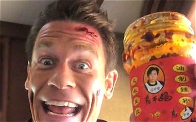 外国街头卖火爆的小吃,让外国人惊呆的中国小吃