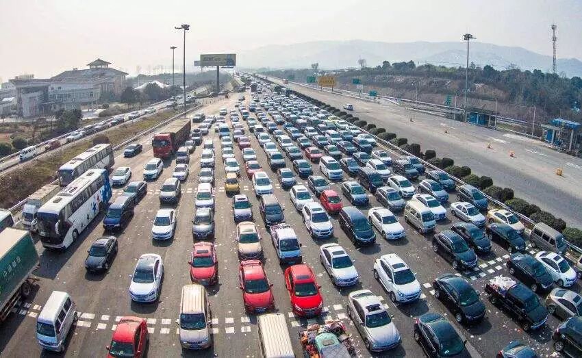 铜陵铁路春运临客,临客列车进铜陵站