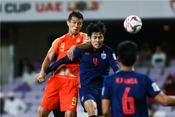 「对话肖智」不踢球可能去当兵,首秀进球还得感谢“锦鲤”大宝