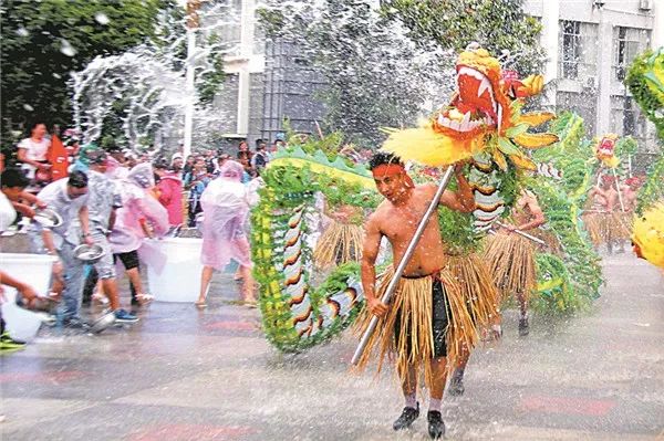 值得收藏!黔龙闹新春,你想了解的贵州正月舞龙超详尽图文介绍