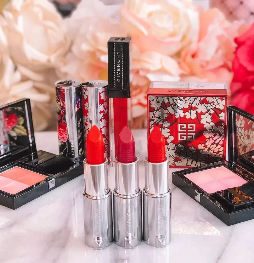 新年礼盒彩妆哪个最值,分享一下年度爱用平价绝美彩妆