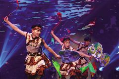 欢歌劲舞海东春晚“醉”暖河湟