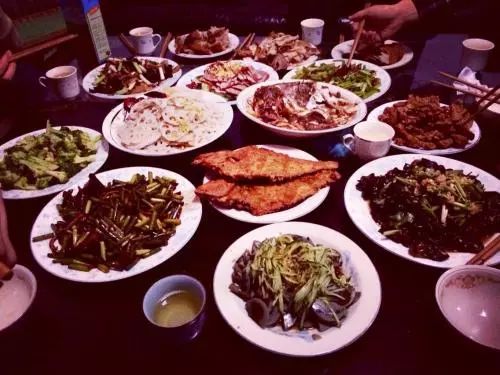 大鱼大肉上火,春节吃大鱼大肉上火了怎么办