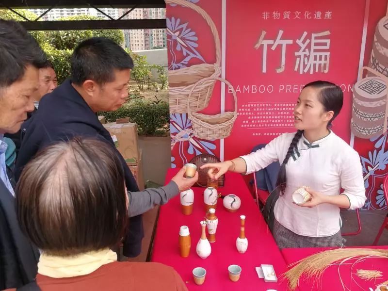 多彩贵州风香港文化庙会启动｜正安吉他香港受追捧