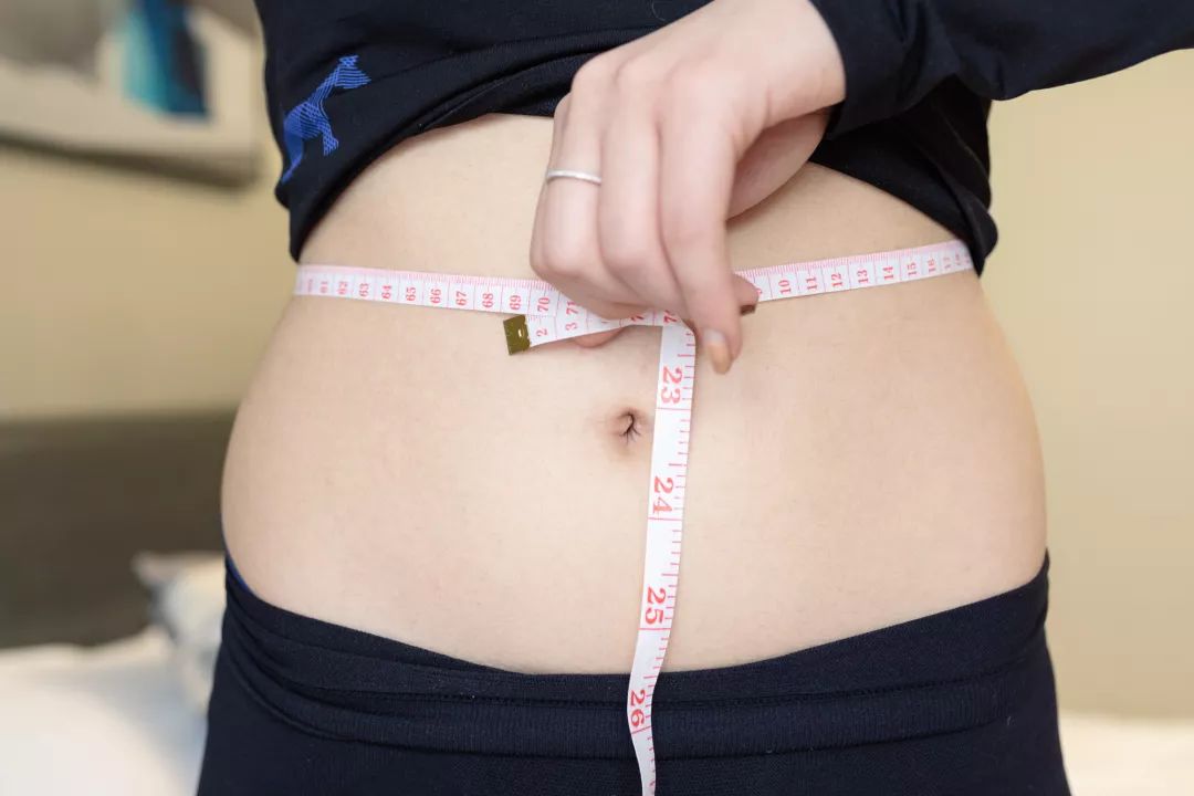 一分钟卖出一件衣服,轻松显瘦十几斤的塑身衣