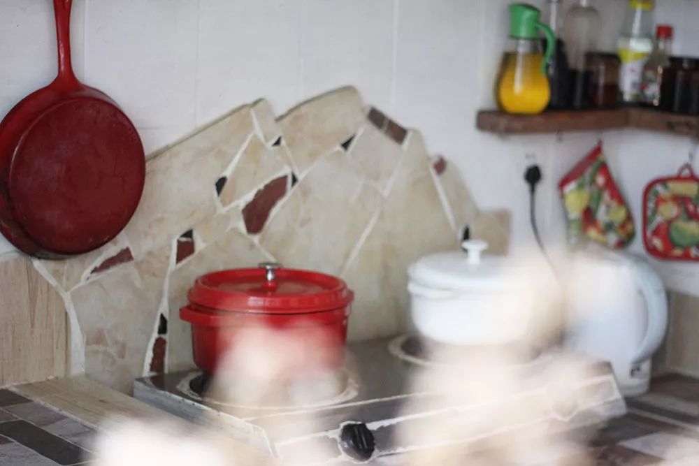 出租屋改造捡破烂,靠捡废品装修