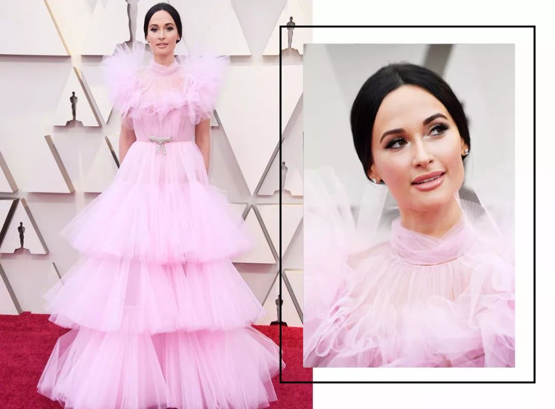 94届奥斯卡颁奖典礼ladygaga暖心,2019年奥斯卡红毯gaga