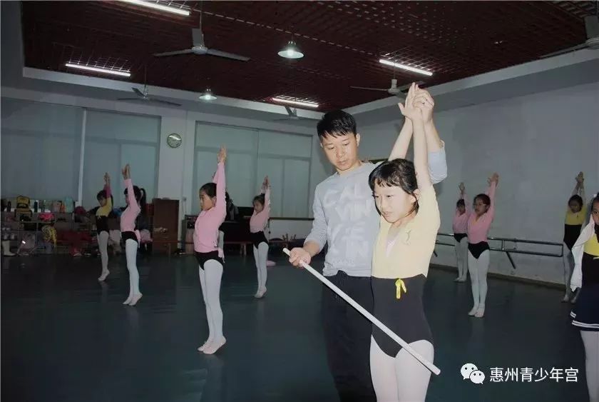 好嗨哟儿童表演,好嗨哟儿童跳舞