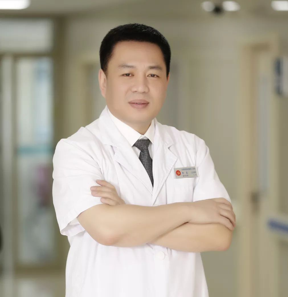 【名医专家】侠骨柔情精益求精骨外四科主任邢星