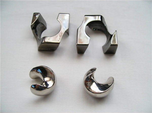 女同事给我推荐了一些「成人玩具」,从此不再寂寞