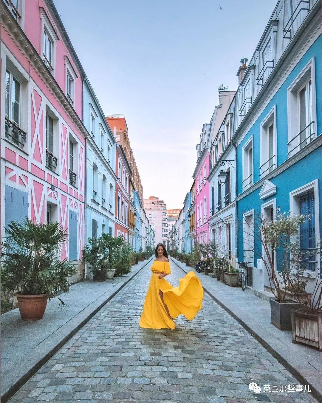 当自家门口变成网红打卡地 (一不小心家门口成了网红打卡地)