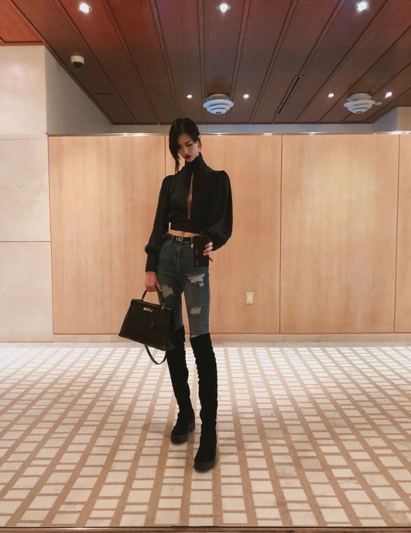 韩国最受争议的超模来了,谁说平胸不性感?