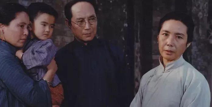 城南旧事里面的女孩叫什么,城南旧事里的女孩