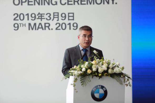 以客户为中心传递宝马之“悦”BMW授权经销商临沂通宝行隆重开业