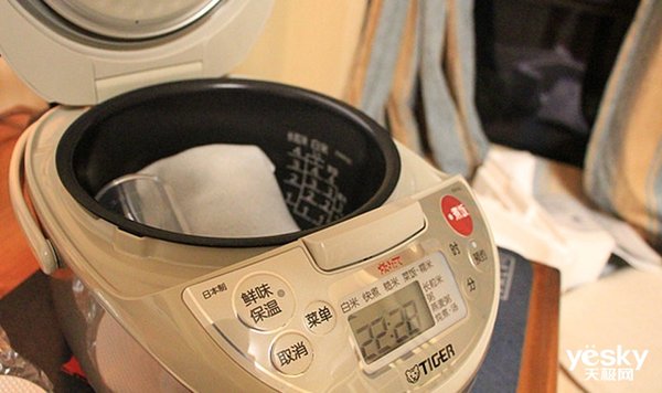 电饭煲电源线总坏,虎牌电饭煲坏了