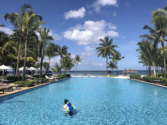 超美媳妇儿与你逃之夭夭大头强小蛮夭毛里求斯蜜月盛典~