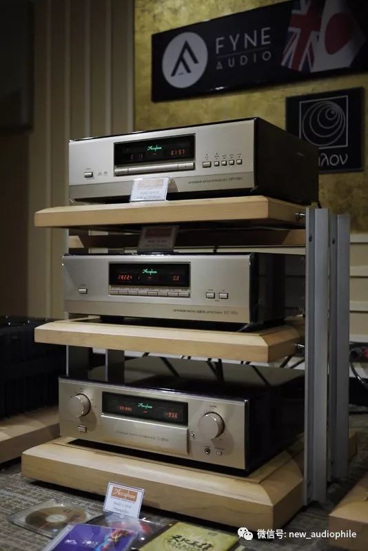 音乐世家携手金嗓子经销商授权发布会