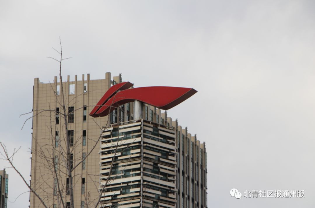 培养顶级体育人才！潞河中学与李宁合作办学，设奖学金、直通国家级足球俱乐部