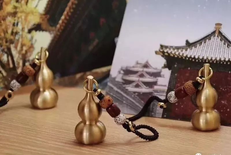 碧霞元君泰山奶奶挂件,泰山玉挂件泰山石敢当