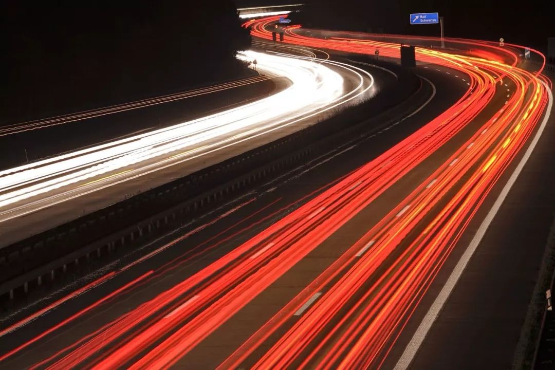 豪车碰瓷一个月数十起,豪车组团碰瓷骗局