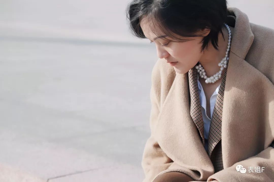 配饰年轻有气质,配饰发展大致分为几个阶段