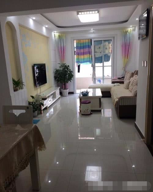 家里窗帘装修效果,花了18万装修被骂