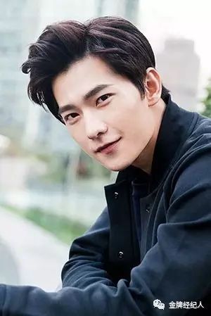 李凯馨演过哪些戏,李凯馨三剧霸屏收官演绎多面角