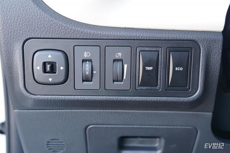 江淮新能源iev7纯电动配置,江淮新能源汽车iev7s值不值得入手