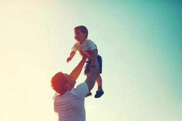 姓李的中文谐音宝宝名字单字,家长姓李怎么给孩子取名