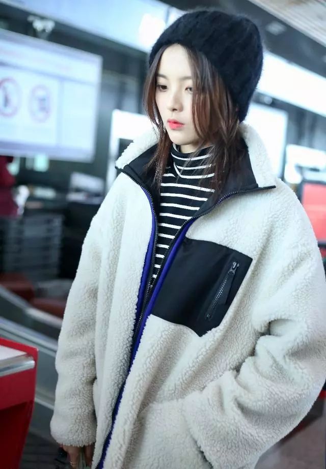 花钱减压|小锦鲤,穿花衣,年年春天来这里~就要超越小燕子了!